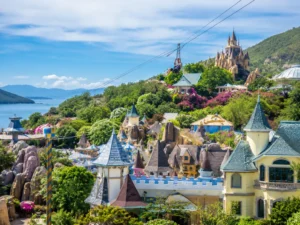 Bỏ túi ngay 5 bí kíp thực chiến đi Tour Đảo Nha Trang Cho Gia Đình có em bé thảnh thơi và an toàn