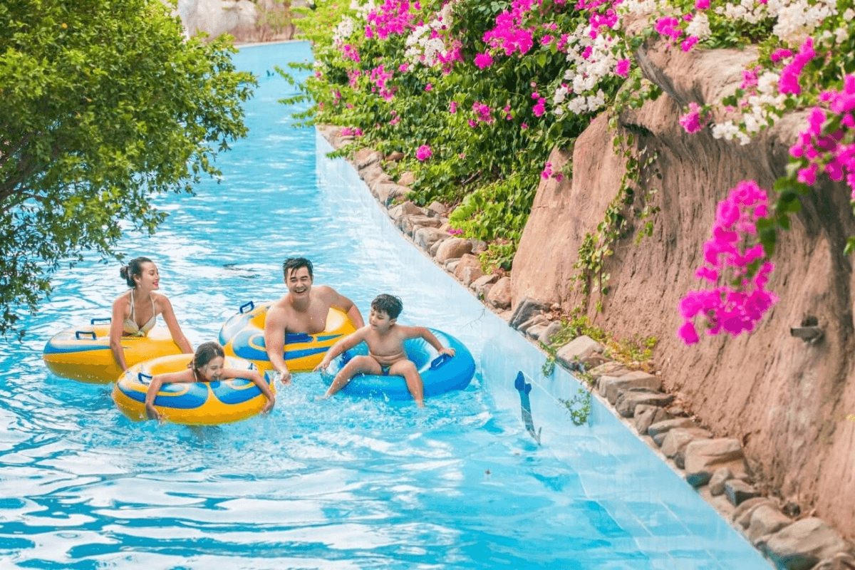 VinWonders Nha Trang không chỉ là một khu vui chơi giải trí mà còn là một quần thể du lịch nghỉ dưỡng đẳng cấp