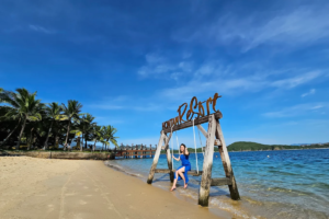 [2026] VINWONDERS NHA TRANG VỚI HÒN TẰM: TEAM "QUẨY" HAY TEAM "CHILL" NÊN CHỐT ĐƠN BÊN NÀO? – TRẢI NGHIỆM THÚ VỊ KHÔNG THỂ BỎ LỠ!