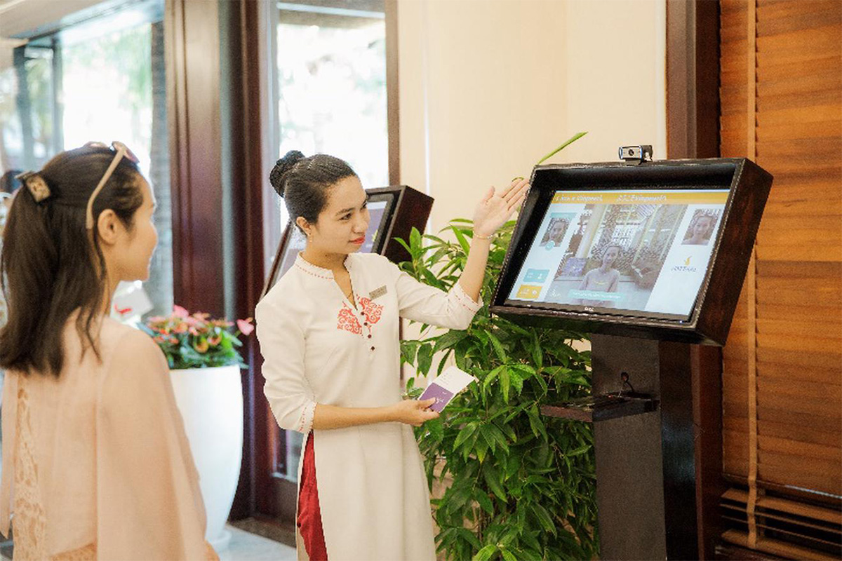 Trải nghiệm công nghệ FaceID tiên tiến giúp việc check-in và qua cửa vui chơi trở nên dễ dàng. 