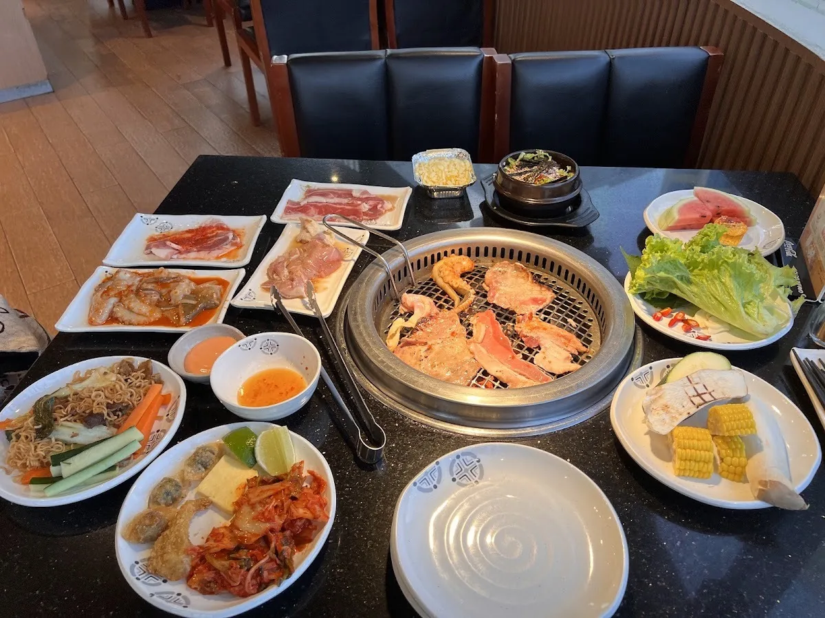 Bàn nướng buffet King BBQ Vincom Trần Phú Nha Trang